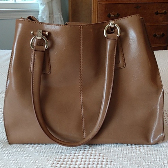 Liz Claiborne purse - Picture 2 of 7